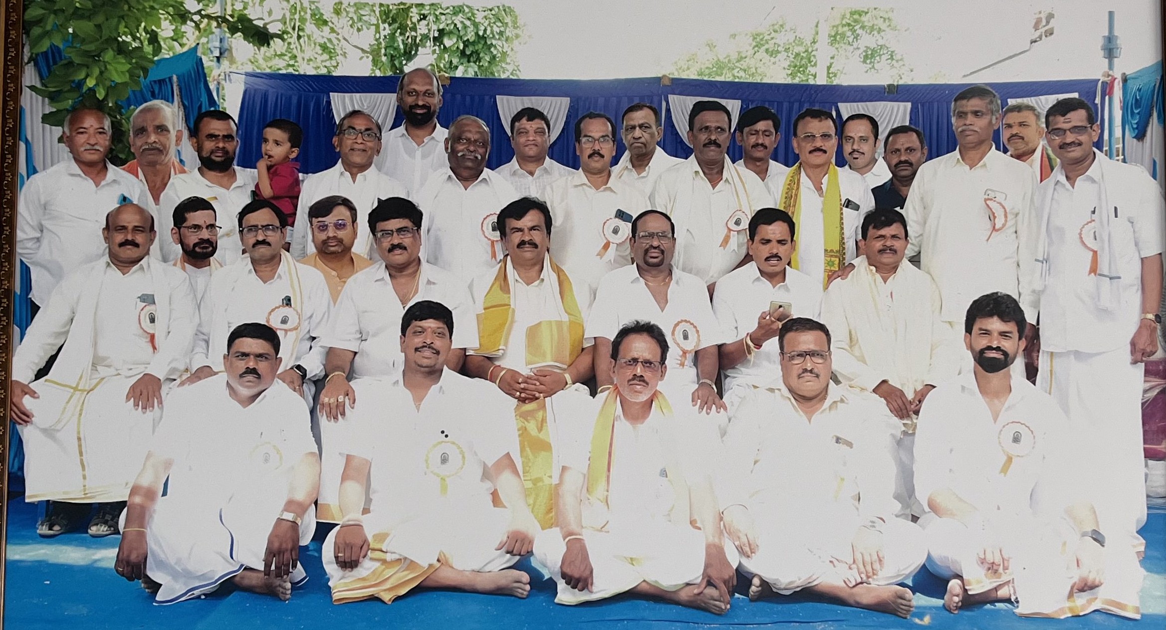 Shri Sankashtahara Maha Ganapathi Temple Trust Board Members group photo
